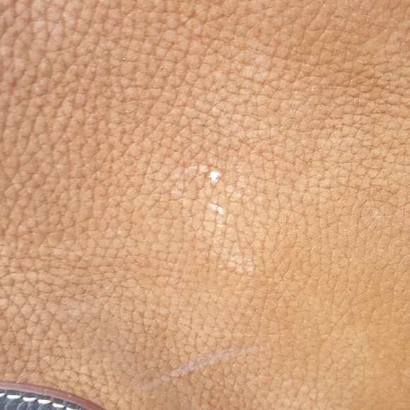 Great shape, suede & leather dooney & burke - Picture 4 of 6